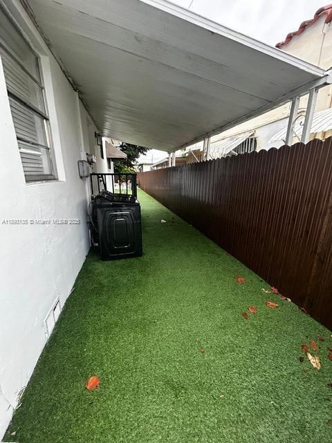 Photo - 1947 NW 33rd St Unidad 1