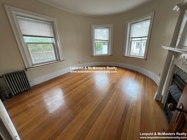 Photo - 44 High St Unit 2