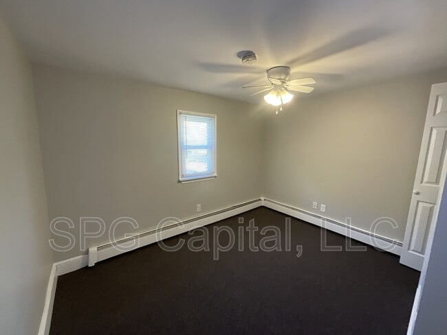 Photo - 230 N Pitt St