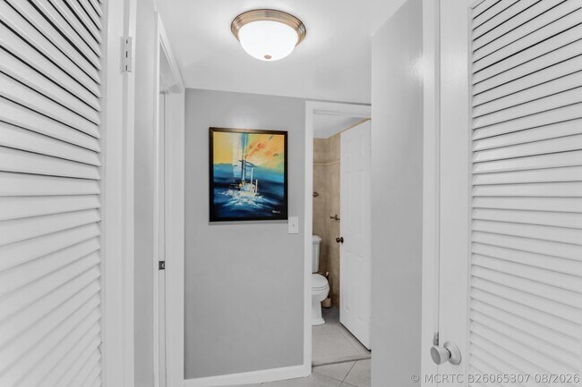 139 Sunrise Ave Unit 103