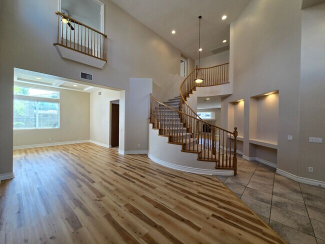 Photo - An Amazing NW Home! Over 3300 sq ft w/ pool & spa! Must see!