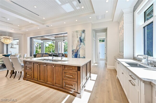 Photo - 727 Buttonbush Ln