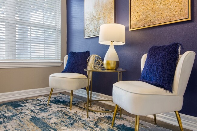 Photo - Willow Brook Crossing