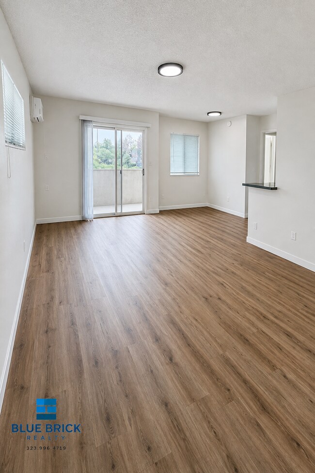 Photo - 13238 Vanowen St Unit 8