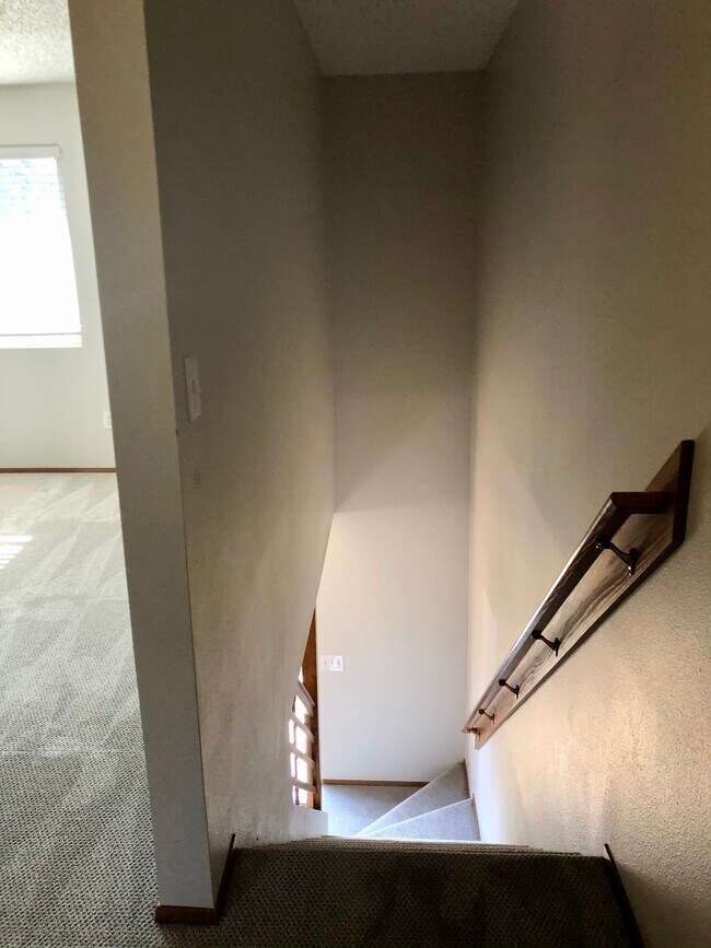 19846 SW 68th Ave Townhome Townhome Rental in Tualatin OR