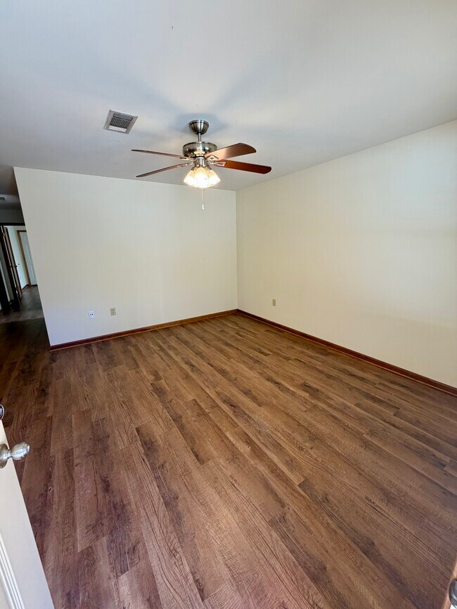 Living room area view from front door - 29604 Burns Ln Unit D