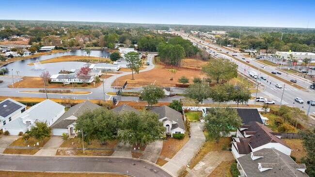 Photo - 1911 Colonial Woods Blvd