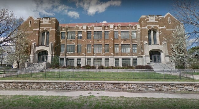 Apartamentos Curtis Homes