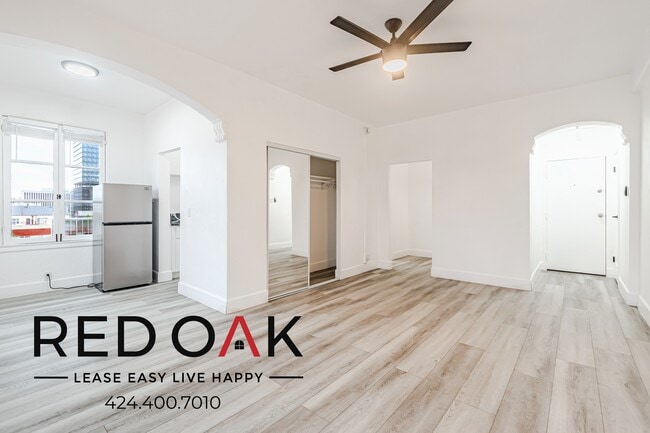 Building Photo - 3471 5th St Unit 610