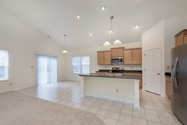 Photo - 3 Bedroom 2 Full Bath Ranch in Westfield in Popular Maple Knoll!