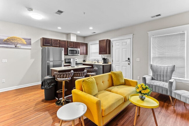 Photo - 701 E Kirby St Apartment Unit ID1228637P
