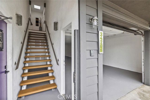 Photo - 34206 Sepulveda Ave