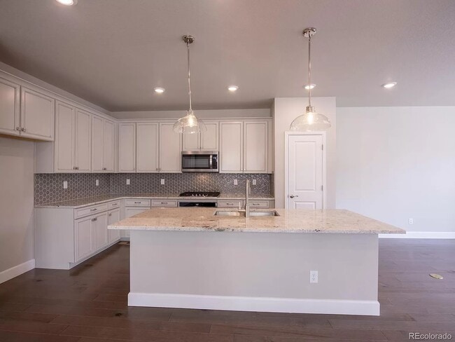 Photo - 7191 Finsberry Wy