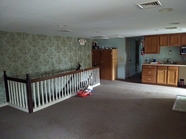 Photo - 17 Turntable Jct Unit 17 ttj