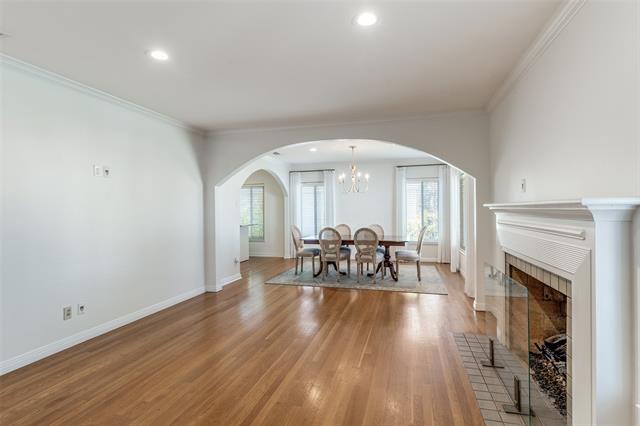 Photo - 6558 Anita St