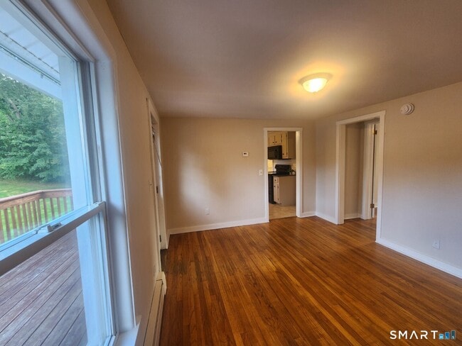 283 Somers Rd