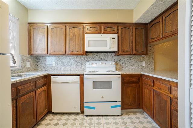 Photo - 3833 Coates Cir