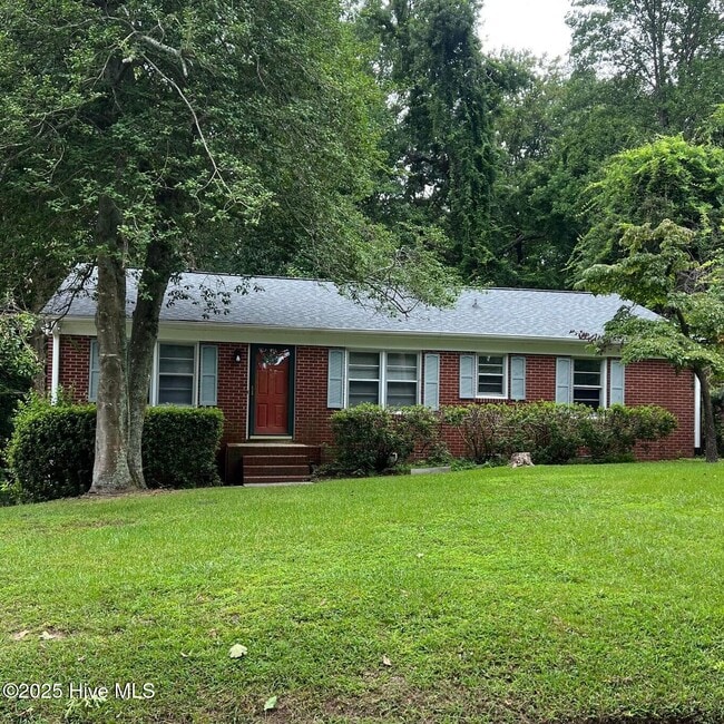Building Photo - 2405 Jefferson Dr Rental