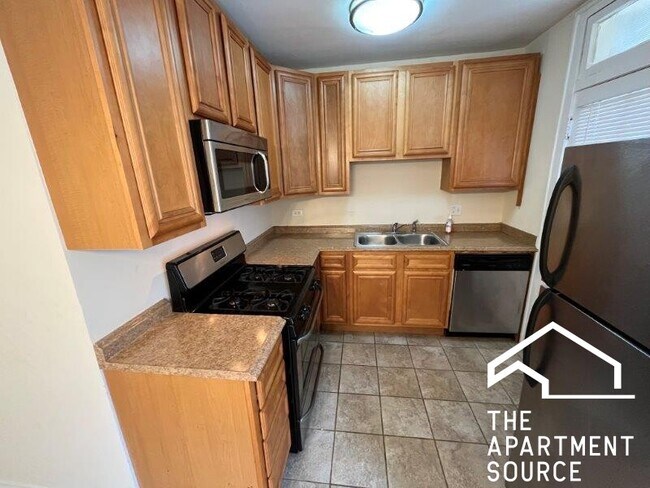 Building Photo - 7212 W Jackson Blvd Unit 2E