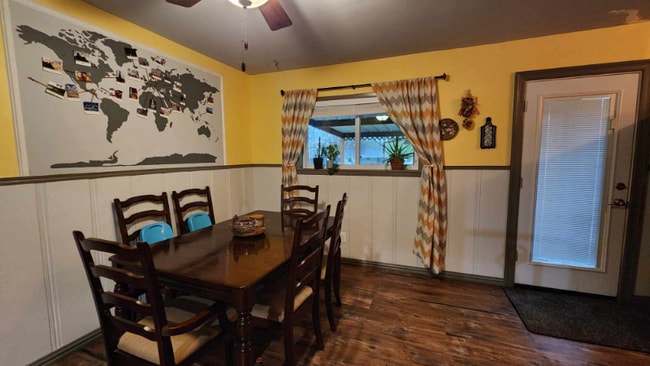 Photo - 906 Penrod Dr