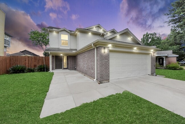 Building Photo - 5035 E Pagewick Dr
