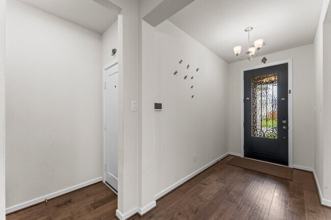 Photo - 3850 Chapman Bluff Dr