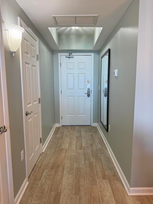 Photo - 4203 Indian Bayou Trail Unit 1816