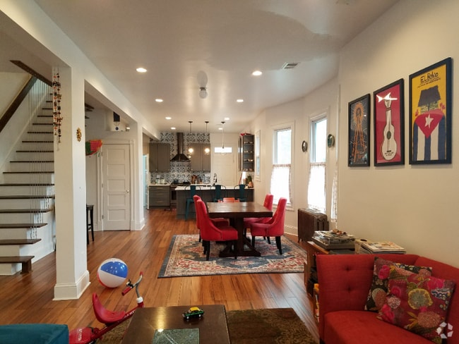 Building Photo - 4530 9th St NW Rental