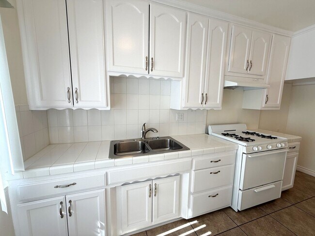 Photo - Ocean View Apartments