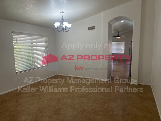Photo - 3706 E Potter Dr