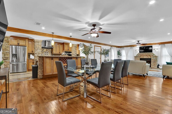 Photo - 4081 Ashford Dunwoody Rd NE