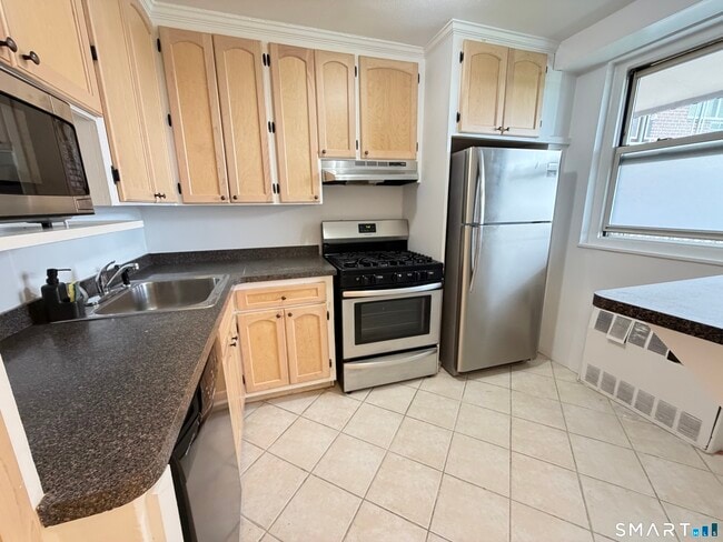 Photo - 71 Strawberry Hill Ave Unit 802
