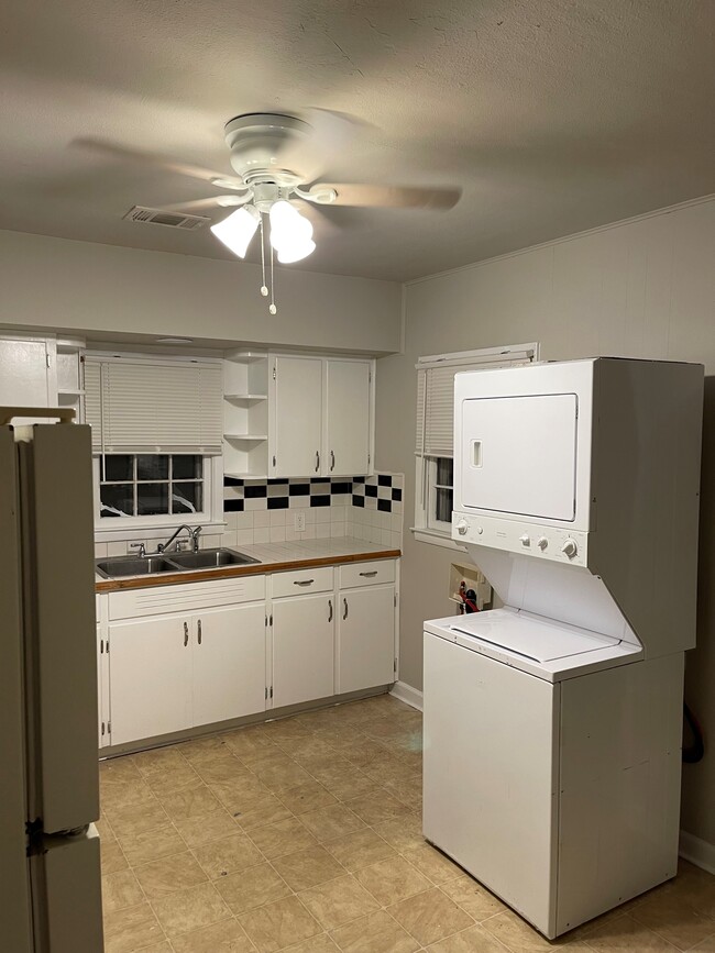 Photo - 2704 Peabody Ave Unidad A