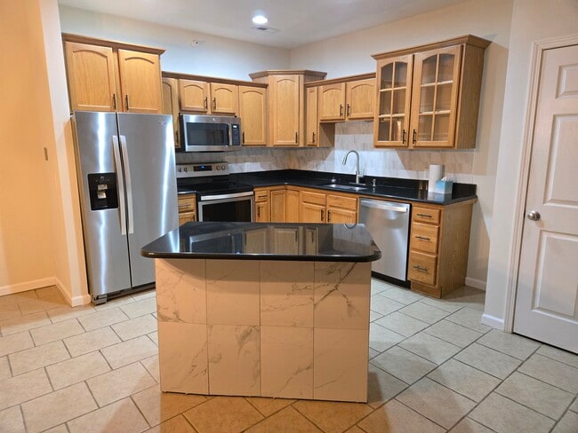 Photo - 3325 N 148th Ct Unit 3204