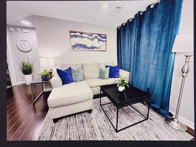 Photo - 4112 Bowers Pointe Dr SW Unidad Home Away From Home