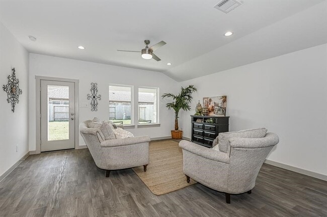 Photo - 1522 Truckee River Dr