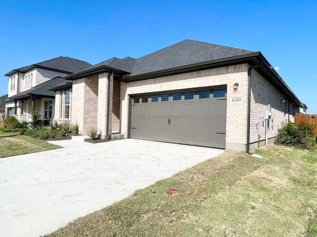 Photo - 16205 Garden Dr