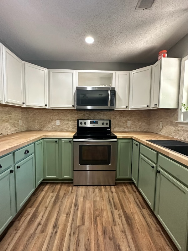 Photo - 13 Grandiflora Ln