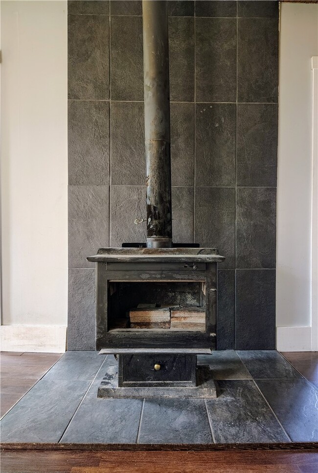 Photo - 14894 Trammel Mountain Rd