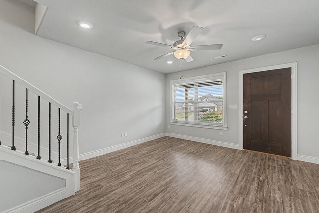 Photo - Awesome home with great location in Rogers