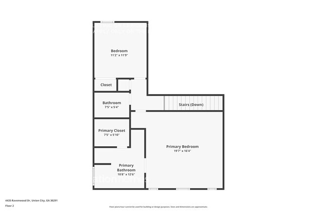 4435 Ravenwood Dr