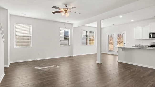 Photo - 3255 Colonel Ct