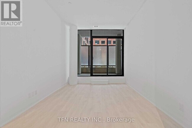 Photo - 33 Frederick Todd Wy Unit 216