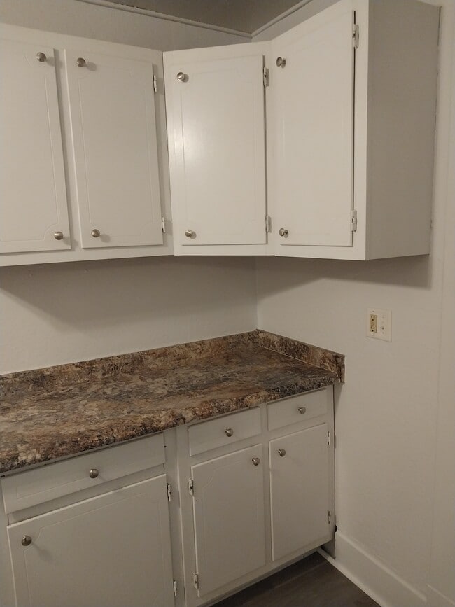 Photo - 51 E Summit St