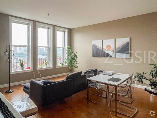 Building Photo - 416 Marlborough St Unit 803 Rental