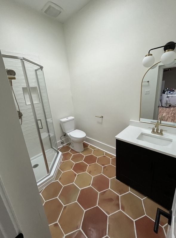 Photo - 816 Massachusetts St