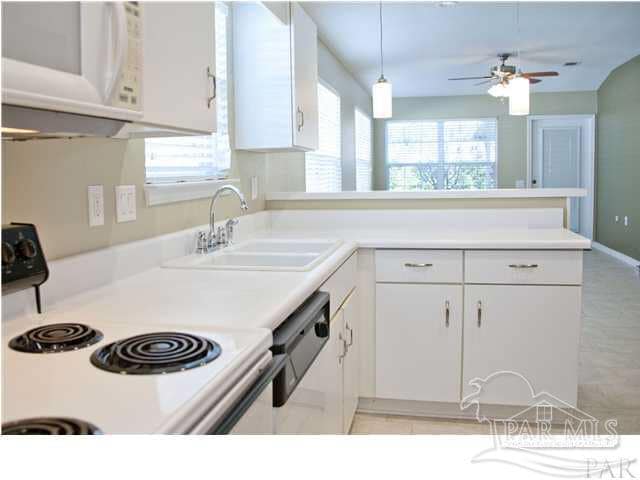 2448 Spyglass Cir