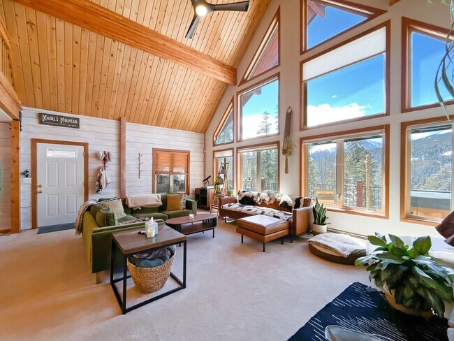 Photo - Cabin in the woods! Garage! Pets Negotiable! Furnished! Hot tub!