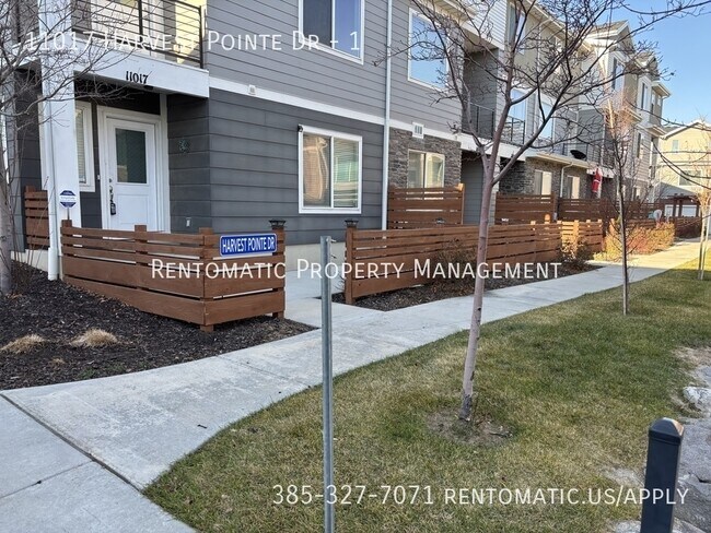 Photo - 11017 Harvest Pointe Dr