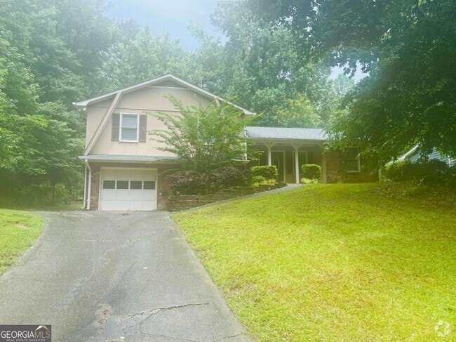 Building Photo - 2472 Ramblewood Ct Rental